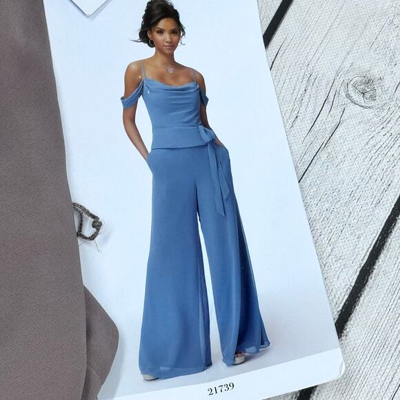 NWT  Morilee Bridesmaids Jumpsuit Color Fawn Size 10 - Picture 3 of 4